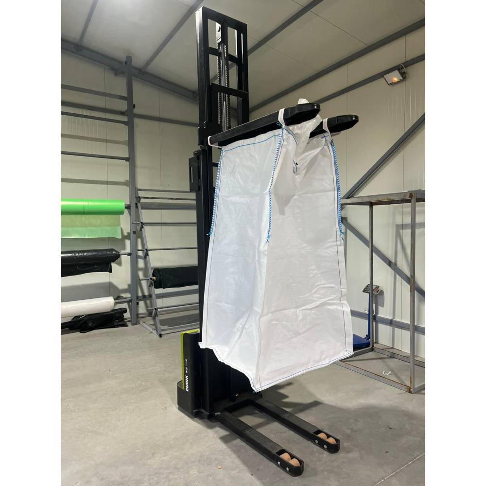 Big bags 500 kg, 90 x 90 x 95 cm, alb (saci) Big bags 500 kg, 90 x 90 x 95 cm, alb (saci)