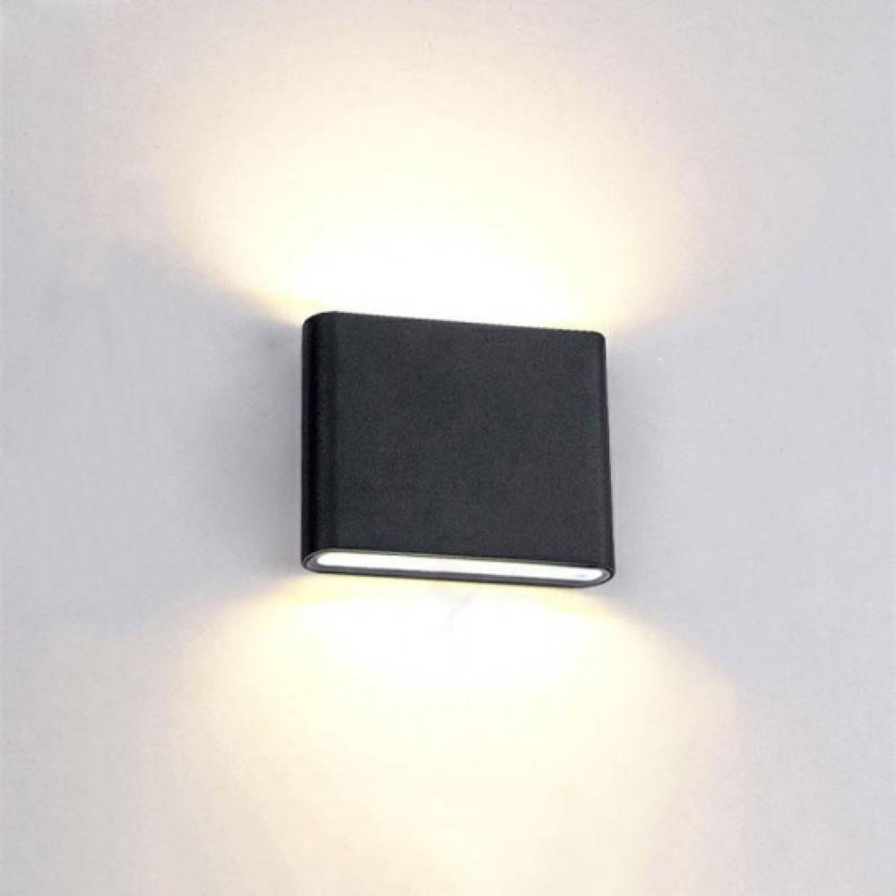 Aplica LED Neagra de exterior extra-plata, 6W=40W, lumina calda, IP65 Aplica LED Neagra de exterior extra-plata, 6W=40W, lumina calda, IP65