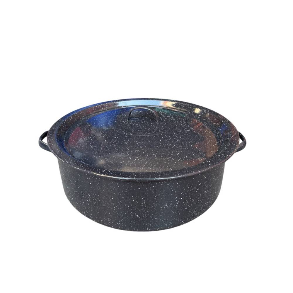 Cratita emailata 15 litri cu capac, 40 cm, neagra Cratita emailata 15 litri cu capac, 40 cm, neagra
