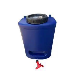 Rezervor / Bidon camping cu robinet, 20 litri