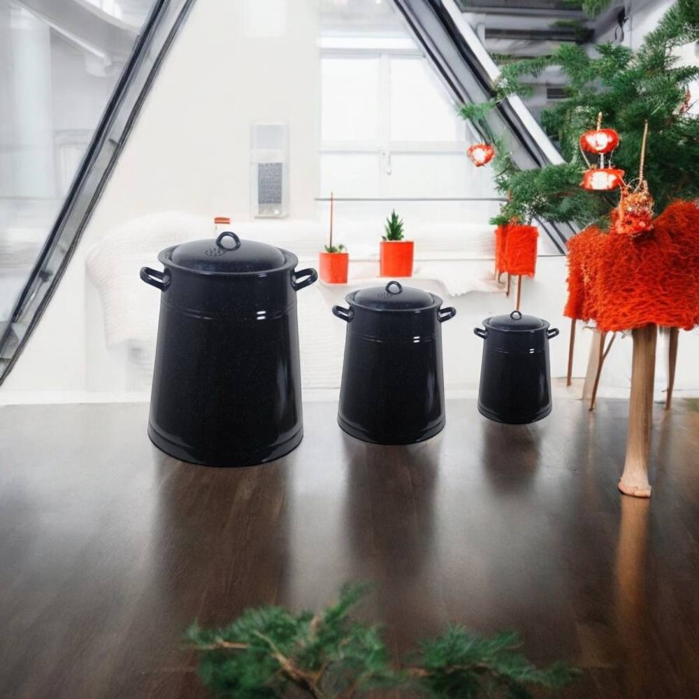 Garnita 20 litri emailata neagra (untura) Garnita 20 litri emailata neagra (untura)